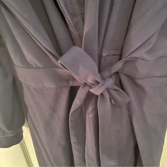 DUDE ROBE Navy Blue Hooded Robe - Picture 6 of 9